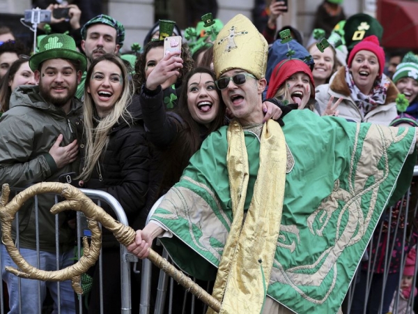 Get Your Green On: St. Patrick’s Day Fashion And Party Ideas 2023